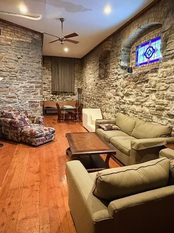 605 S 9th Street 8, Minneapolis, MN 55404