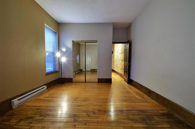 605 S 9th Street 8, Minneapolis, MN 55404