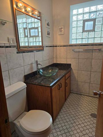 5114 N Ashland Avenue 2, Chicago, IL 60640