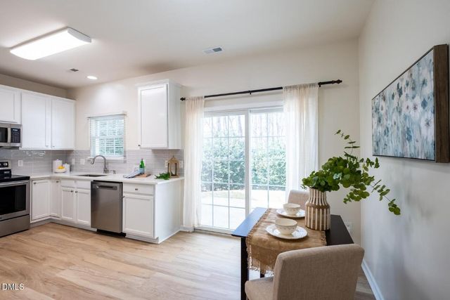 266 Joshua Glen Lane, Cary, NC 27519