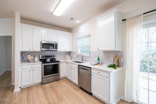 266 Joshua Glen Lane, Cary, NC 27519