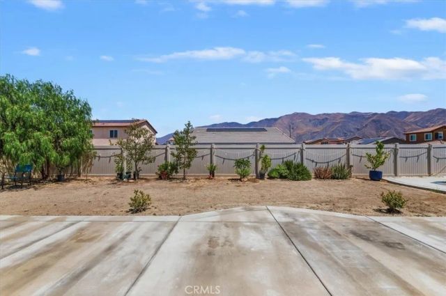 419 Poplar Hill, San Jacinto, CA 92583