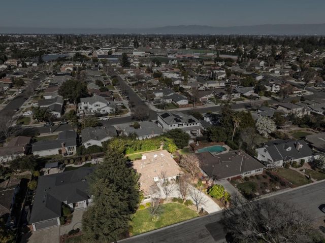 19061 Brookhaven Drive, Saratoga, CA 95070