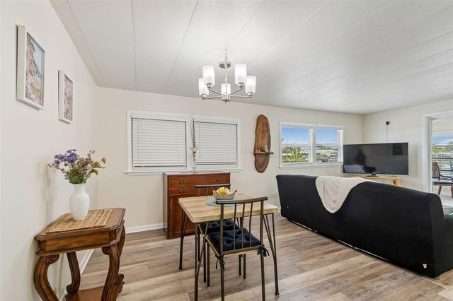 7186 MOUNT ARLINGTON DRIVE NE 421, St Petersburg, FL 33702