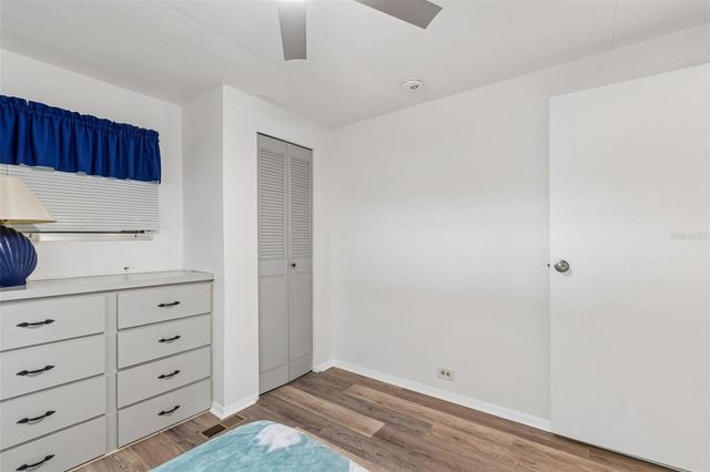 7186 MOUNT ARLINGTON DRIVE NE 421, St Petersburg, FL 33702