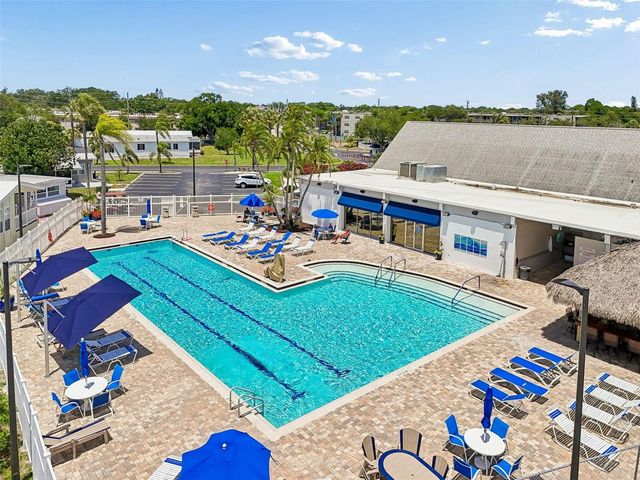 7186 MOUNT ARLINGTON DRIVE NE 421, St Petersburg, FL 33702