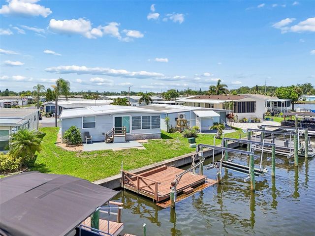 7186 MOUNT ARLINGTON DRIVE NE 421, St Petersburg, FL 33702