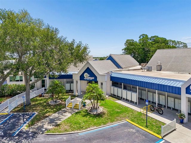 7186 MOUNT ARLINGTON DRIVE NE 421, St Petersburg, FL 33702