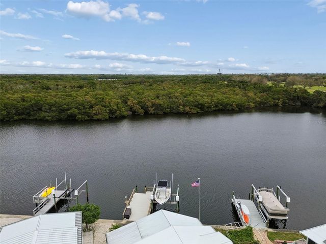 7186 MOUNT ARLINGTON DRIVE NE 421, St Petersburg, FL 33702