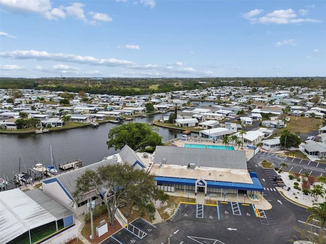7186 MOUNT ARLINGTON DRIVE NE 421, St Petersburg, FL 33702