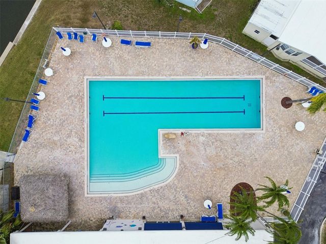 7186 MOUNT ARLINGTON DRIVE NE 421, St Petersburg, FL 33702