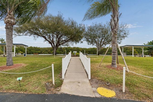 7186 MOUNT ARLINGTON DRIVE NE 421, St Petersburg, FL 33702