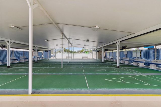 7186 MOUNT ARLINGTON DRIVE NE 421, St Petersburg, FL 33702