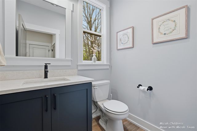 8266 Squires Street, Rockford, MI 49341