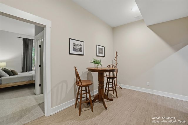 8266 Squires Street, Rockford, MI 49341
