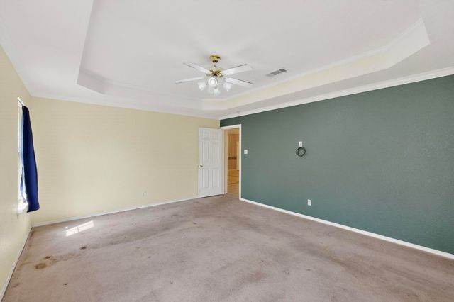 104 Shorewood Place, Joshua, TX 76058