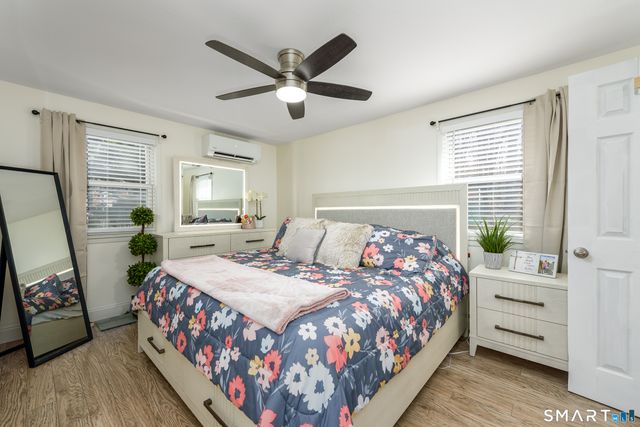 58 Hollow Brook Road, Windsor, CT 06095