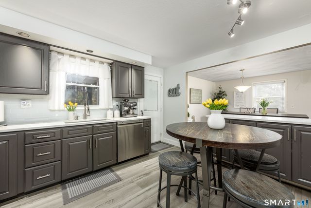 58 Hollow Brook Road, Windsor, CT 06095