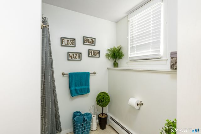 58 Hollow Brook Road, Windsor, CT 06095