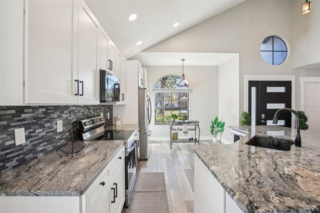 8951 EASTMAN DRIVE, Tampa, FL 33626