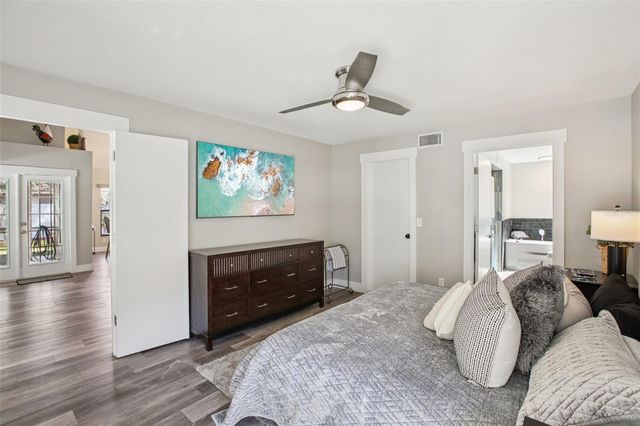 8951 EASTMAN DRIVE, Tampa, FL 33626