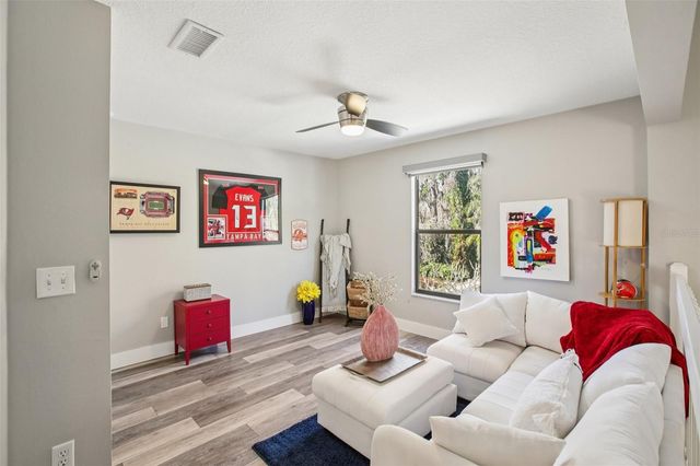 8951 EASTMAN DRIVE, Tampa, FL 33626