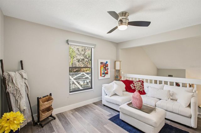 8951 EASTMAN DRIVE, Tampa, FL 33626