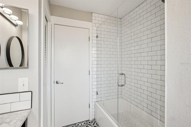 8951 EASTMAN DRIVE, Tampa, FL 33626