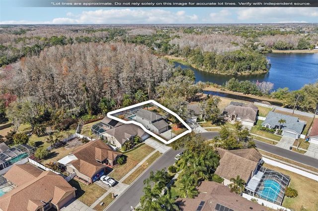 8951 EASTMAN DRIVE, Tampa, FL 33626