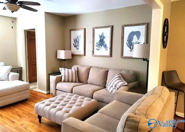 3500 Colonial Drive, Guntersville, AL 35976