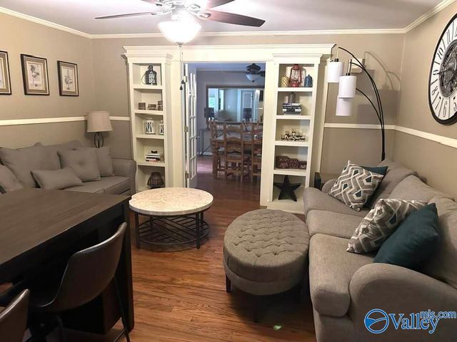 3500 Colonial Drive, Guntersville, AL 35976