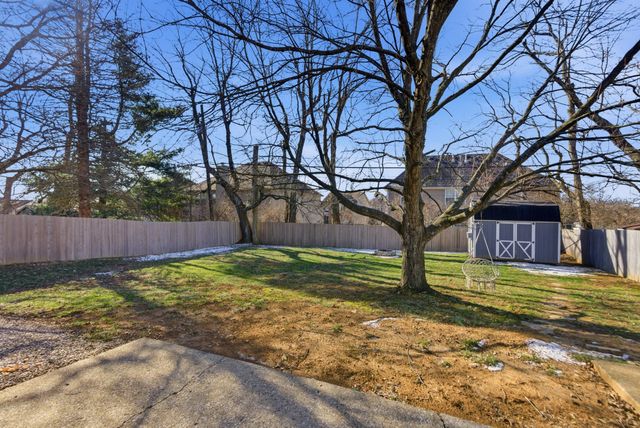 214 Quebec Way, Lexington, KY 40515