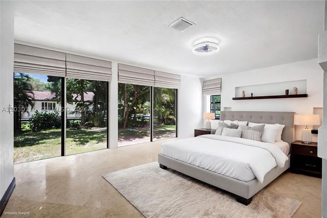 11460 SW 1st Ct, Plantation, FL 33325