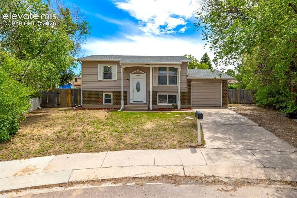 2155 Jet Wing Drive, Colorado Springs, CO 80916