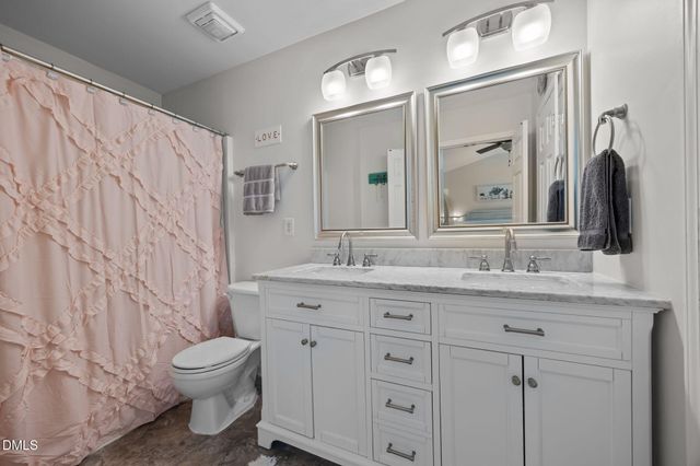 4252 Vienna Crest Drive, Raleigh, NC 27613