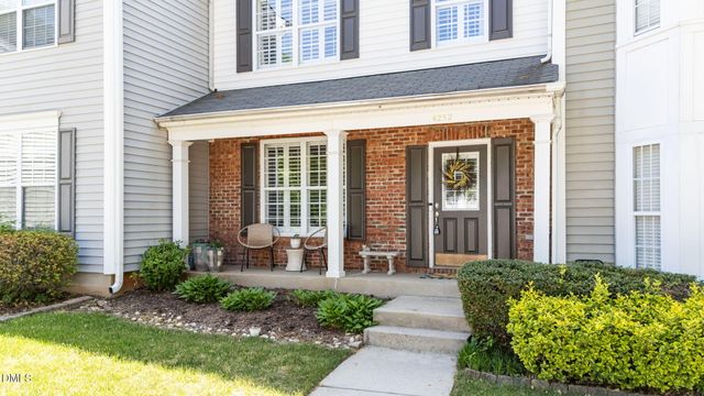 4252 Vienna Crest Drive, Raleigh, NC 27613