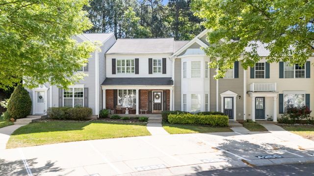 4252 Vienna Crest Drive, Raleigh, NC 27613
