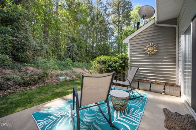 4252 Vienna Crest Drive, Raleigh, NC 27613