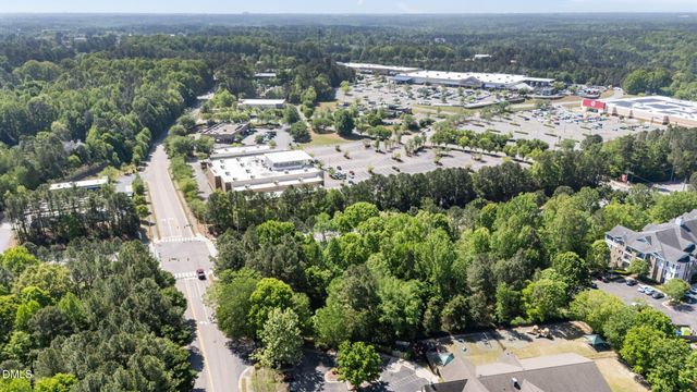 4252 Vienna Crest Drive, Raleigh, NC 27613