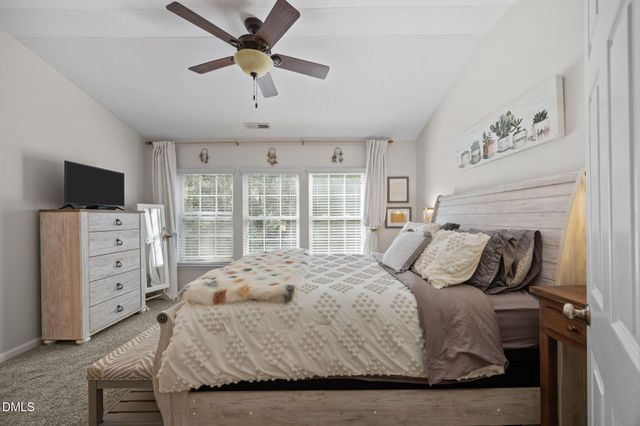 4252 Vienna Crest Drive, Raleigh, NC 27613