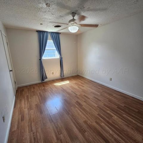 5907 NE 23RD Avenue, Amarillo, TX 79107
