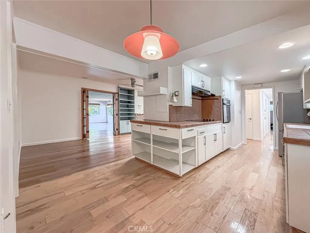 862 Camino La Maida, Thousand Oaks, CA 91360