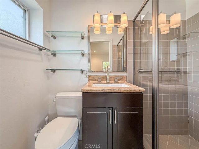 862 Camino La Maida, Thousand Oaks, CA 91360