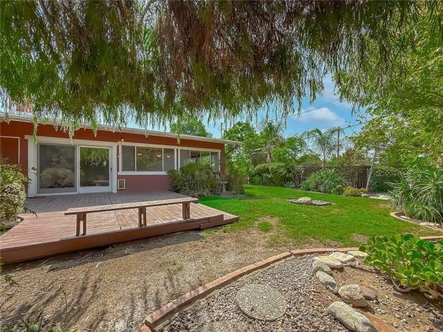 862 Camino La Maida, Thousand Oaks, CA 91360