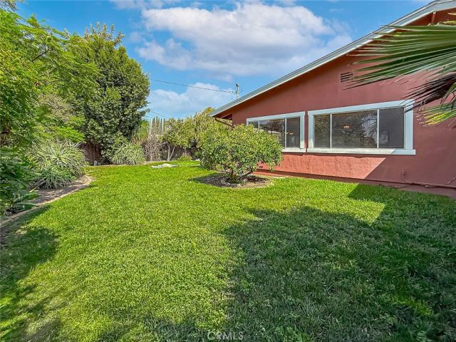 862 Camino La Maida, Thousand Oaks, CA 91360