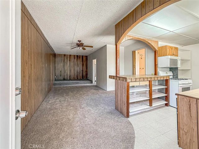 862 Camino La Maida, Thousand Oaks, CA 91360