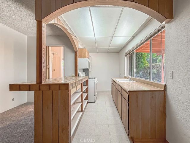 862 Camino La Maida, Thousand Oaks, CA 91360