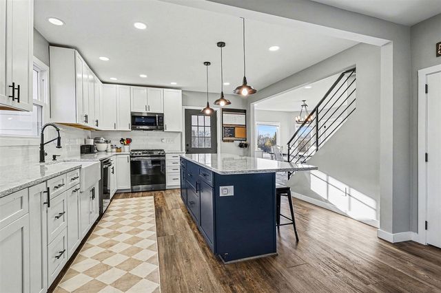 9240 N Branch Road, Watervliet, MI 49098