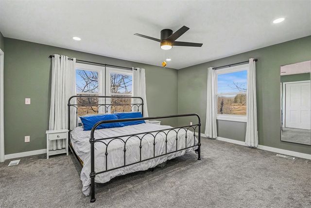 9240 N Branch Road, Watervliet, MI 49098