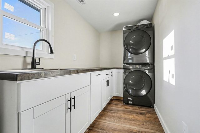 9240 N Branch Road, Watervliet, MI 49098